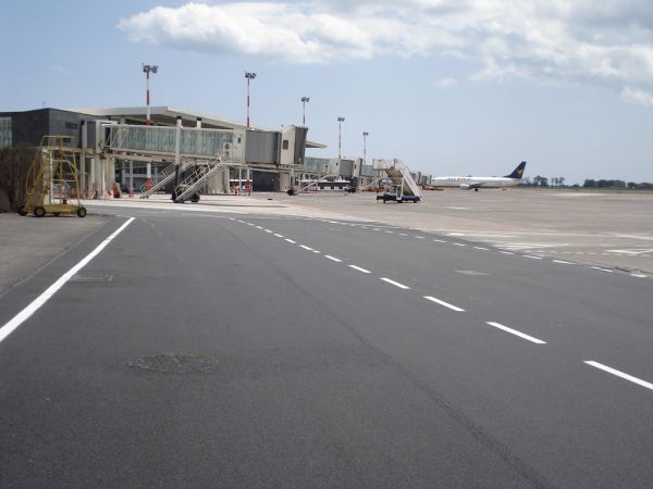 AeroportoFontanaRossa b 09