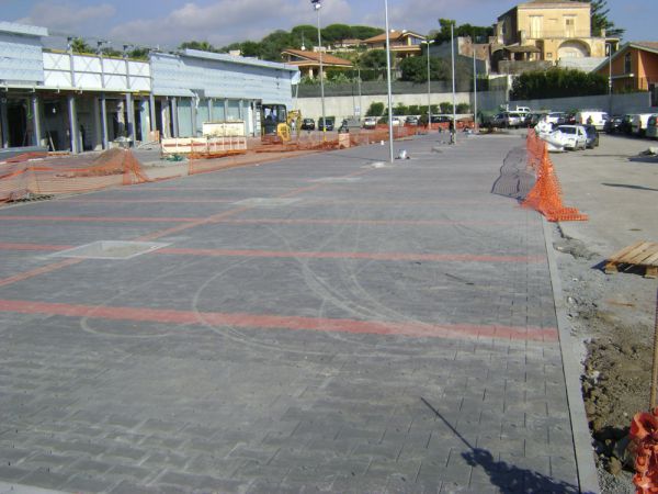 SuperstoreDeco salibattiati    33 di 49 