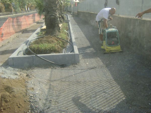 SuperstoreDeco salibattiati    7 di 49 