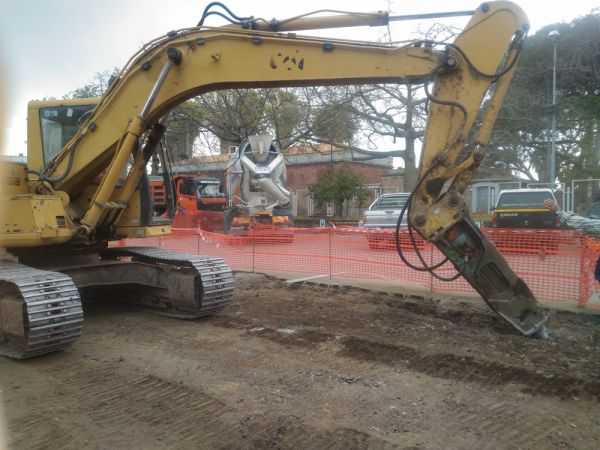 Superstore Deco     Tremestrieri Etneo     14 di 38 