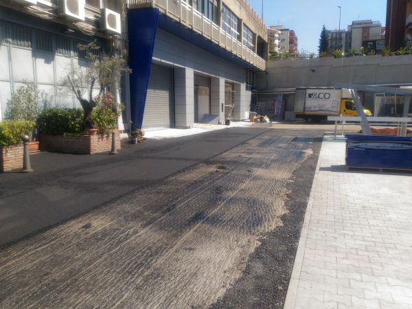 Superstore Deco     Tremestrieri Etneo     27 di 38 