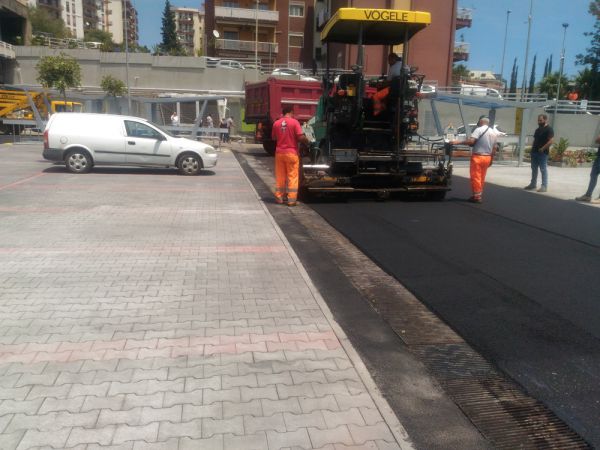 Superstore Deco     Tremestrieri Etneo     32 di 38 