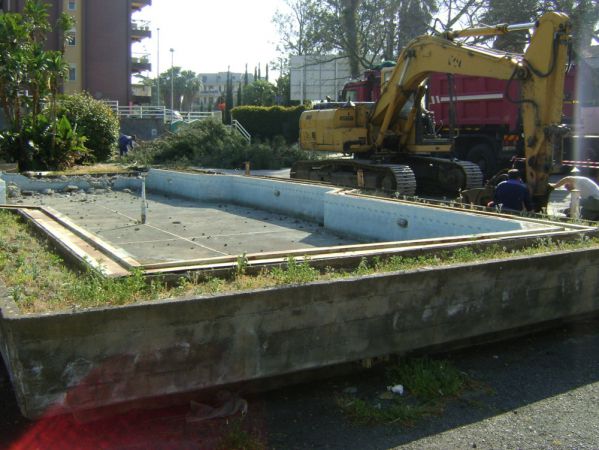 Superstore Deco     Tremestrieri Etneo     3 di 38 